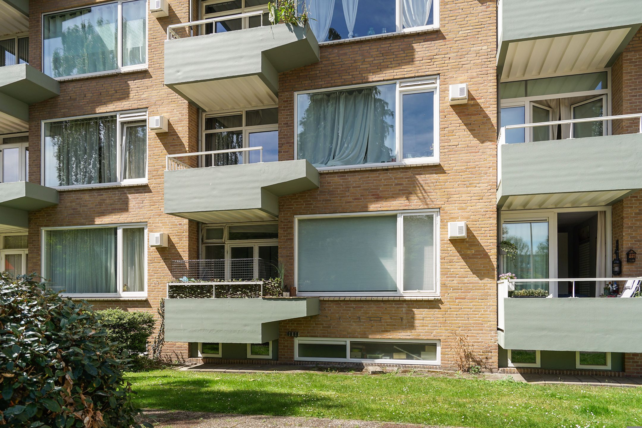 Elisabeth Brugsmaweg 1- 1 207