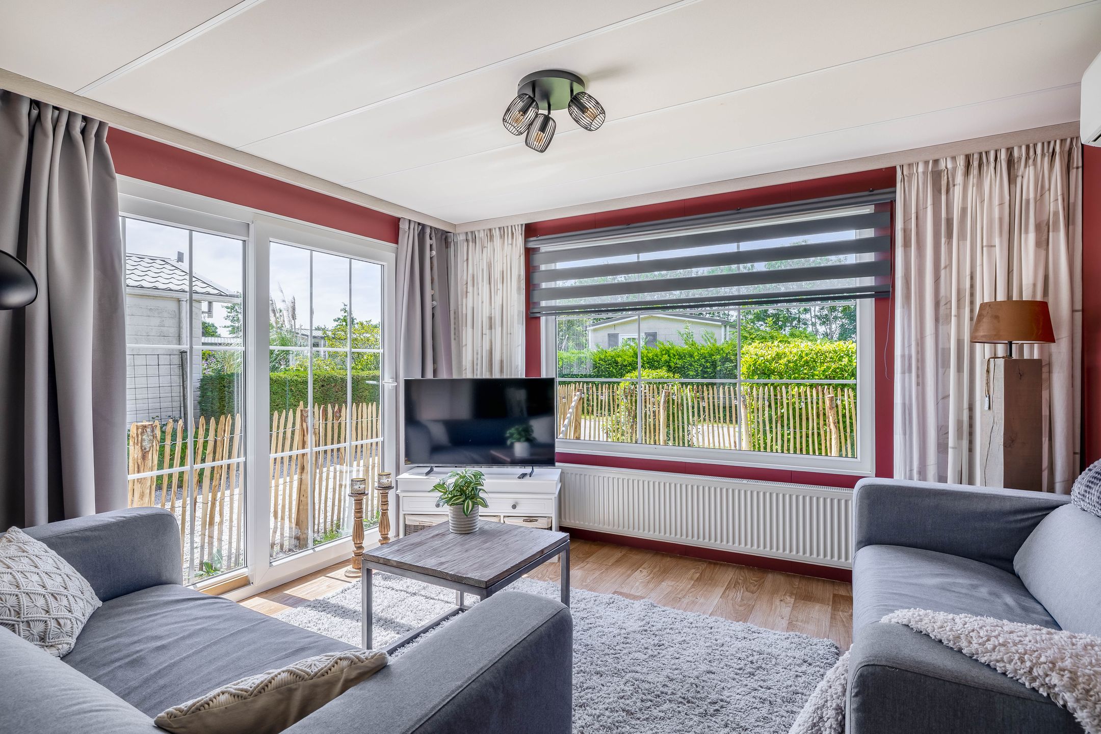 2-bedroom freehold villa in Goedereede — photo 2 of 5