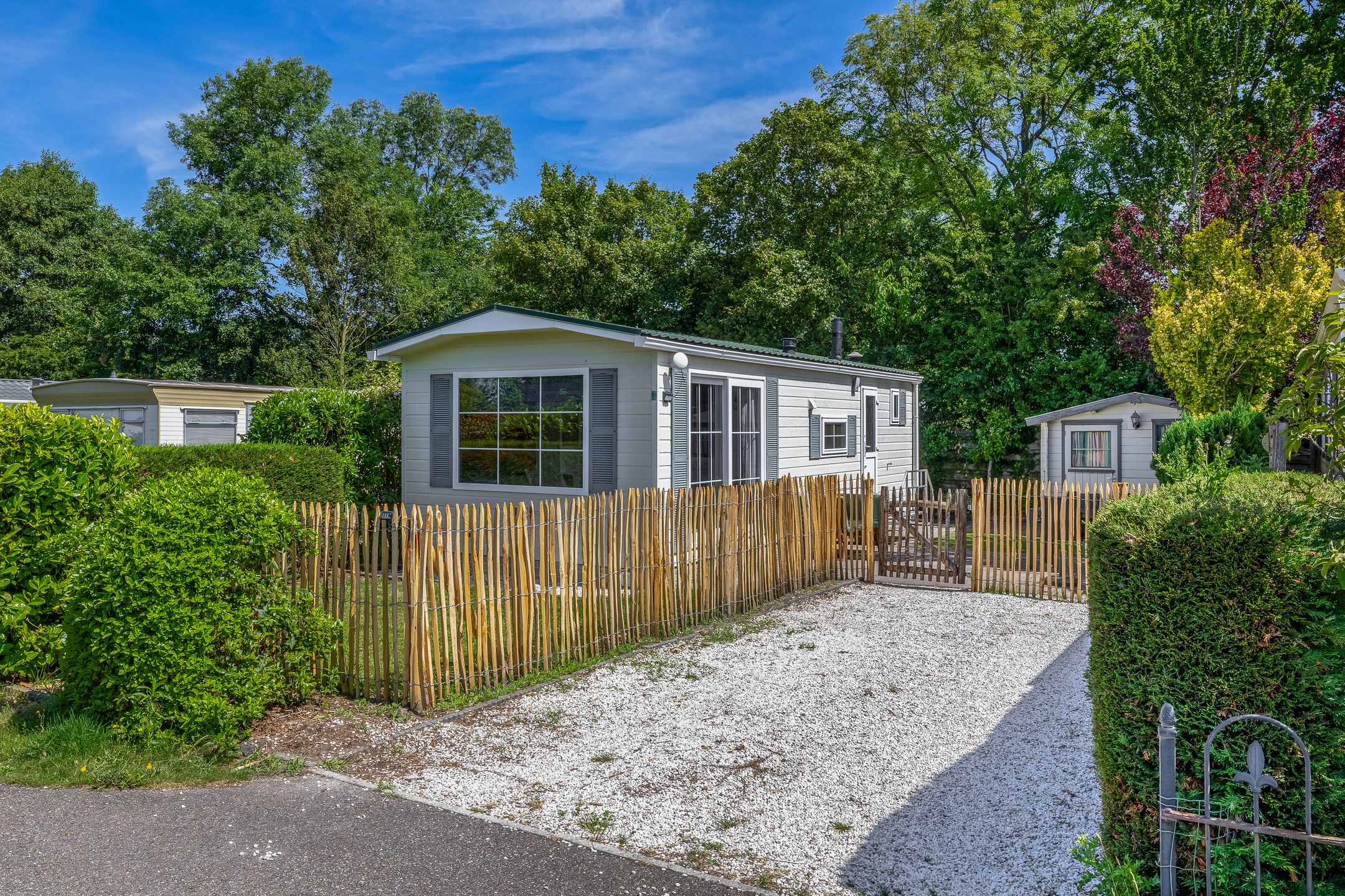2-bedroom freehold villa in Goedereede — photo 1 of 5