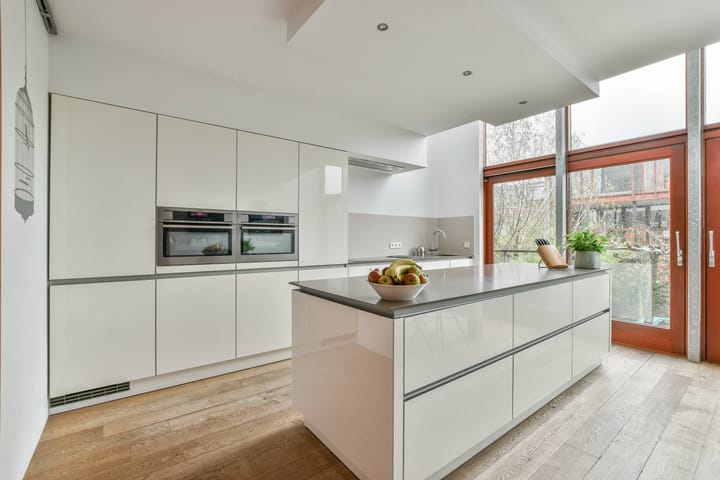 Tussenwoning te huur: Jan Olphert Vaillantlaan 101, Amsterdam