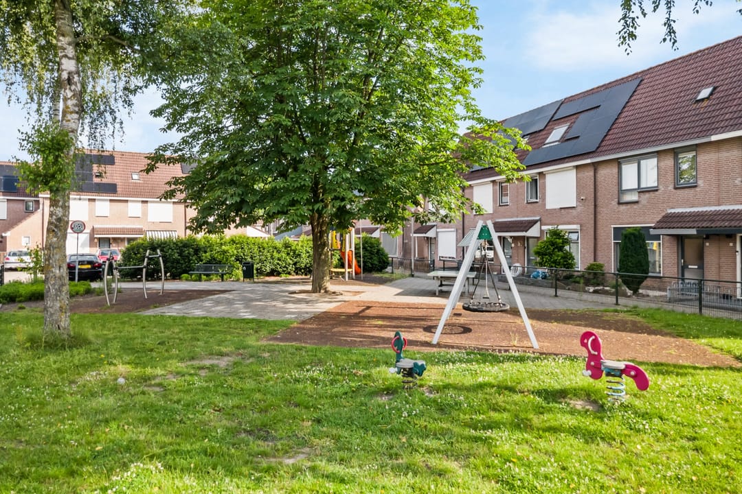 Photo 31 of Asterstraat 28