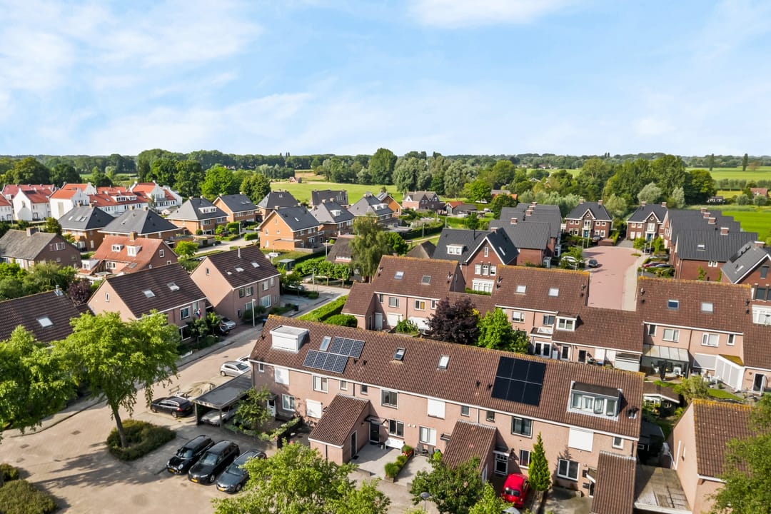 Photo 41 of Asterstraat 28