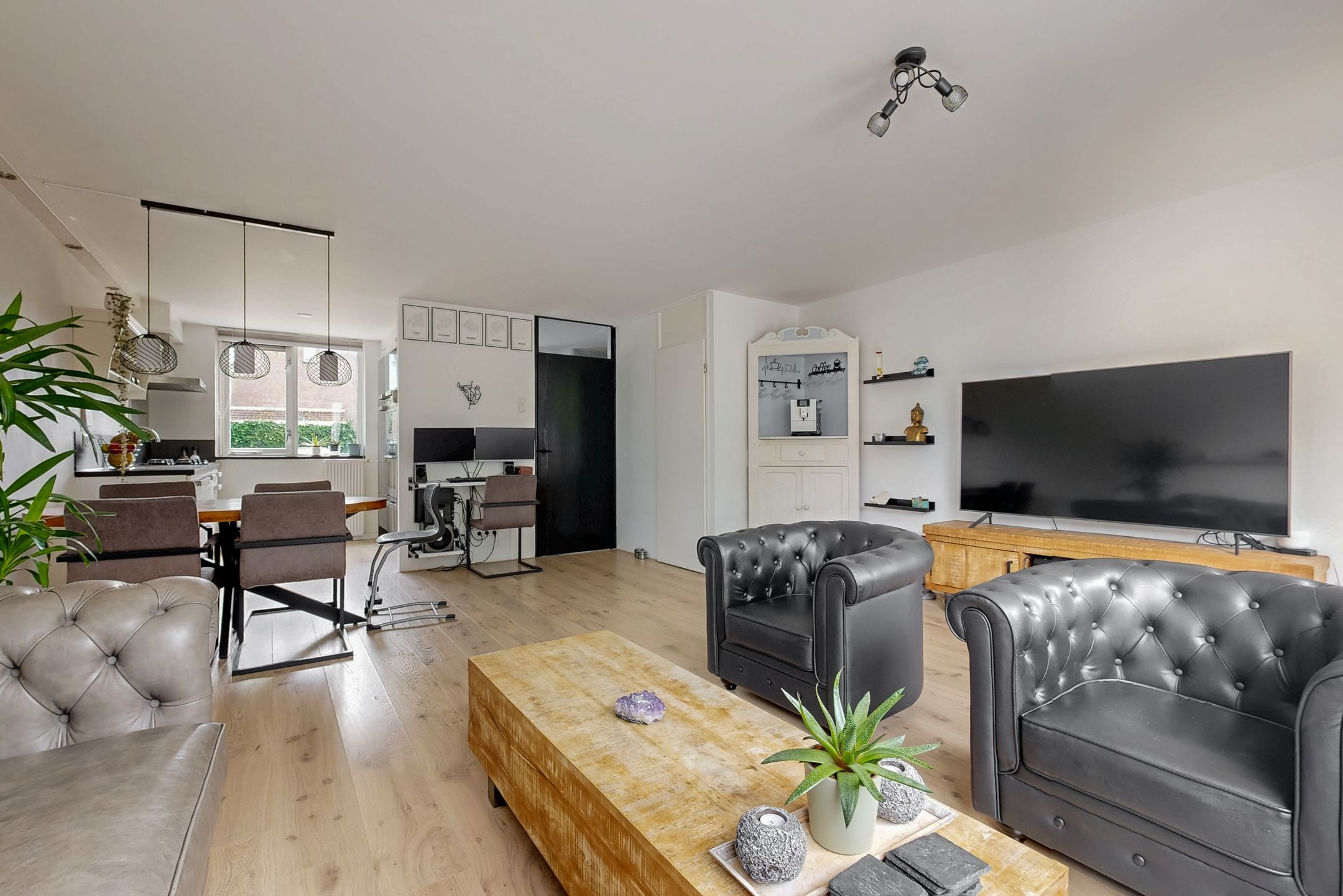 Photo 6 of Asterstraat 28