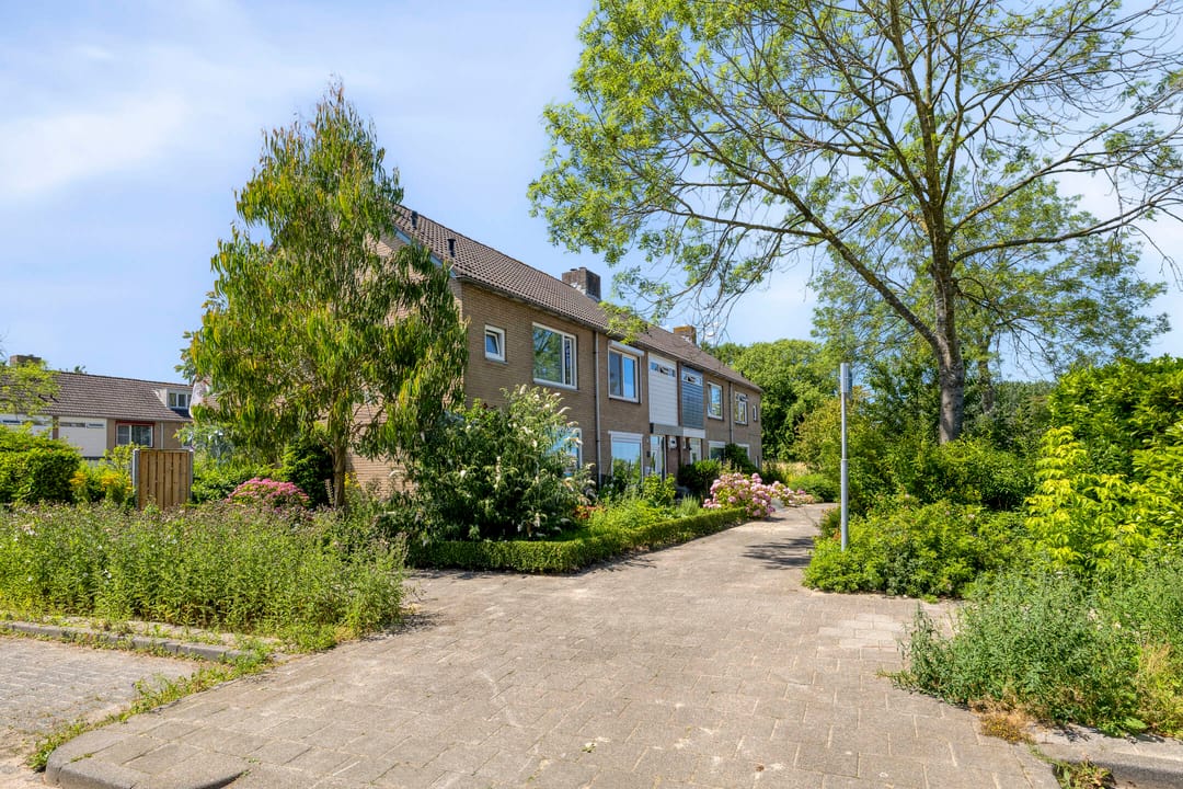 Photo 43 of Pastoor Reijnsstraat 19