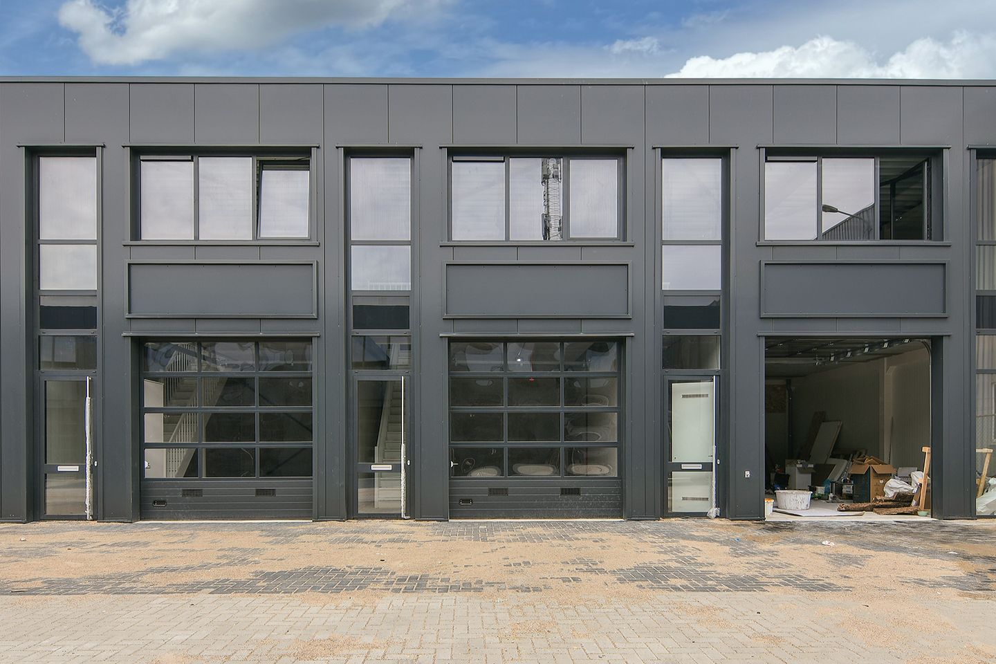 Bekijk foto 2 van Bijlmermeerstraat 44-10