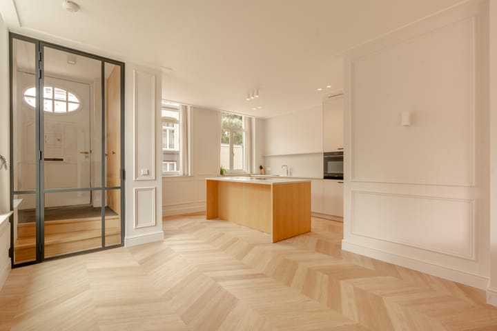 Photo 2 of Huddestraat 7-E