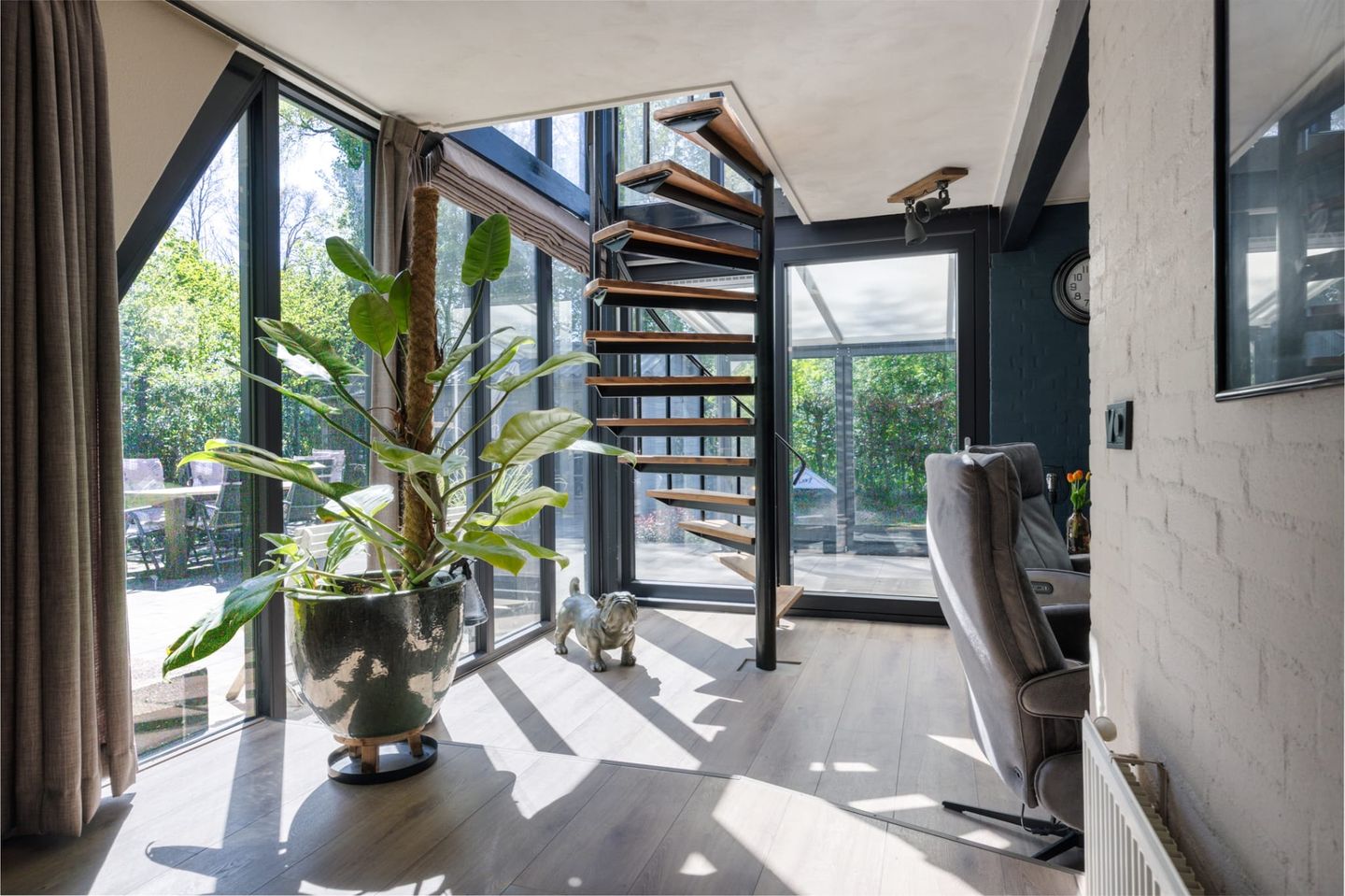 Photo 14 of Fam. Levitusstraat 1