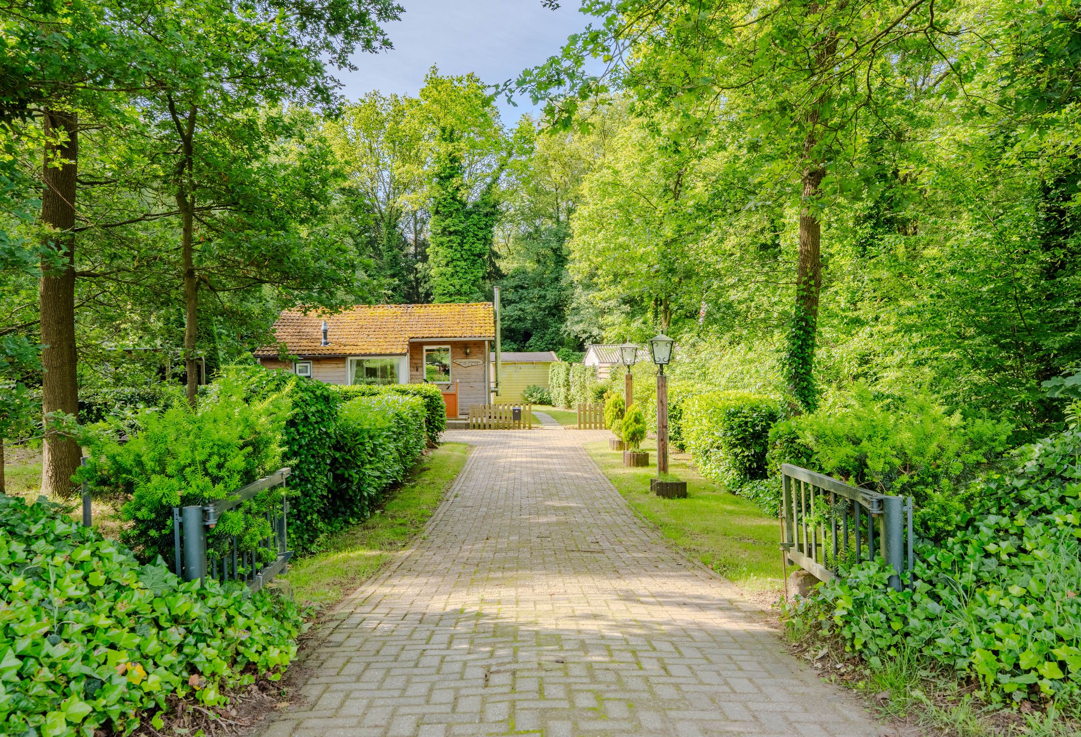 1-bedroom freehold villa in Hooghalen — photo 1 of 5