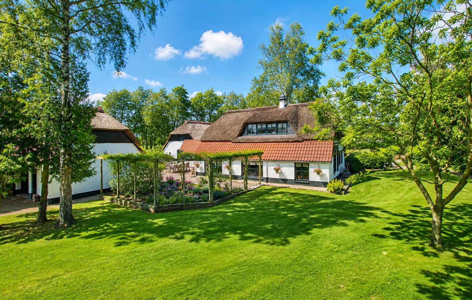 Photo 30 of Heersweg 2