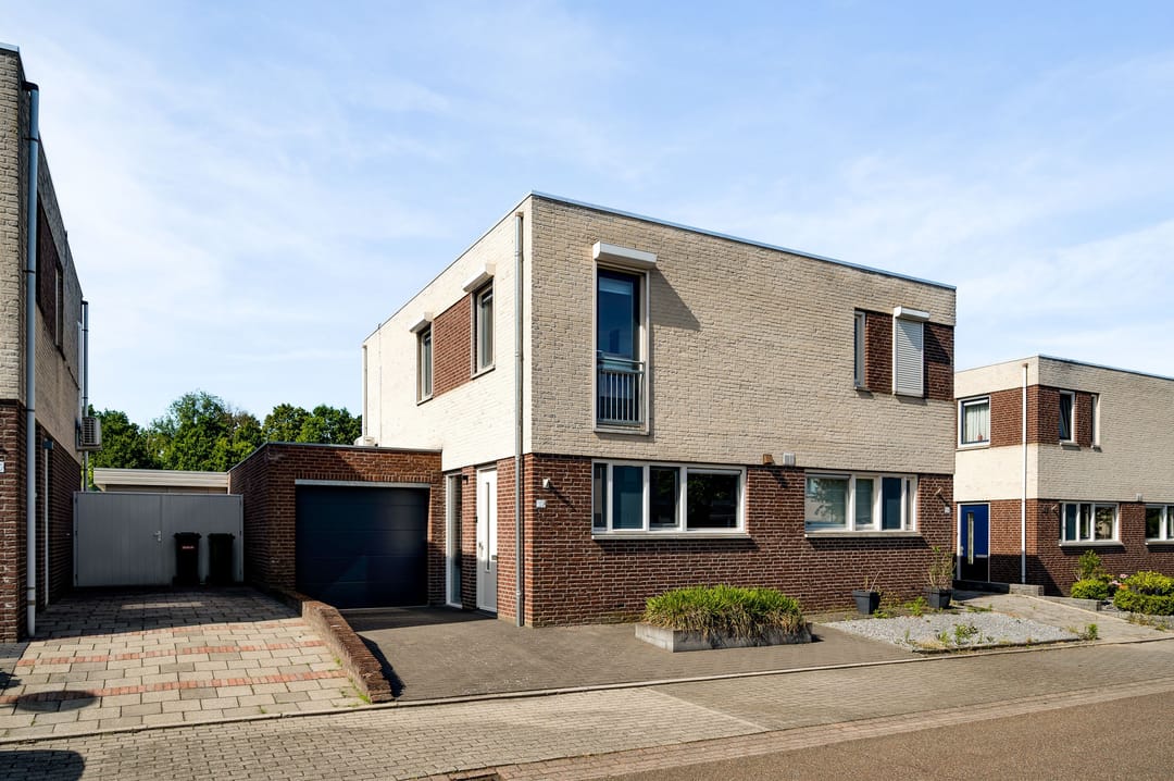 Photo 1 of Hoefstraat 37