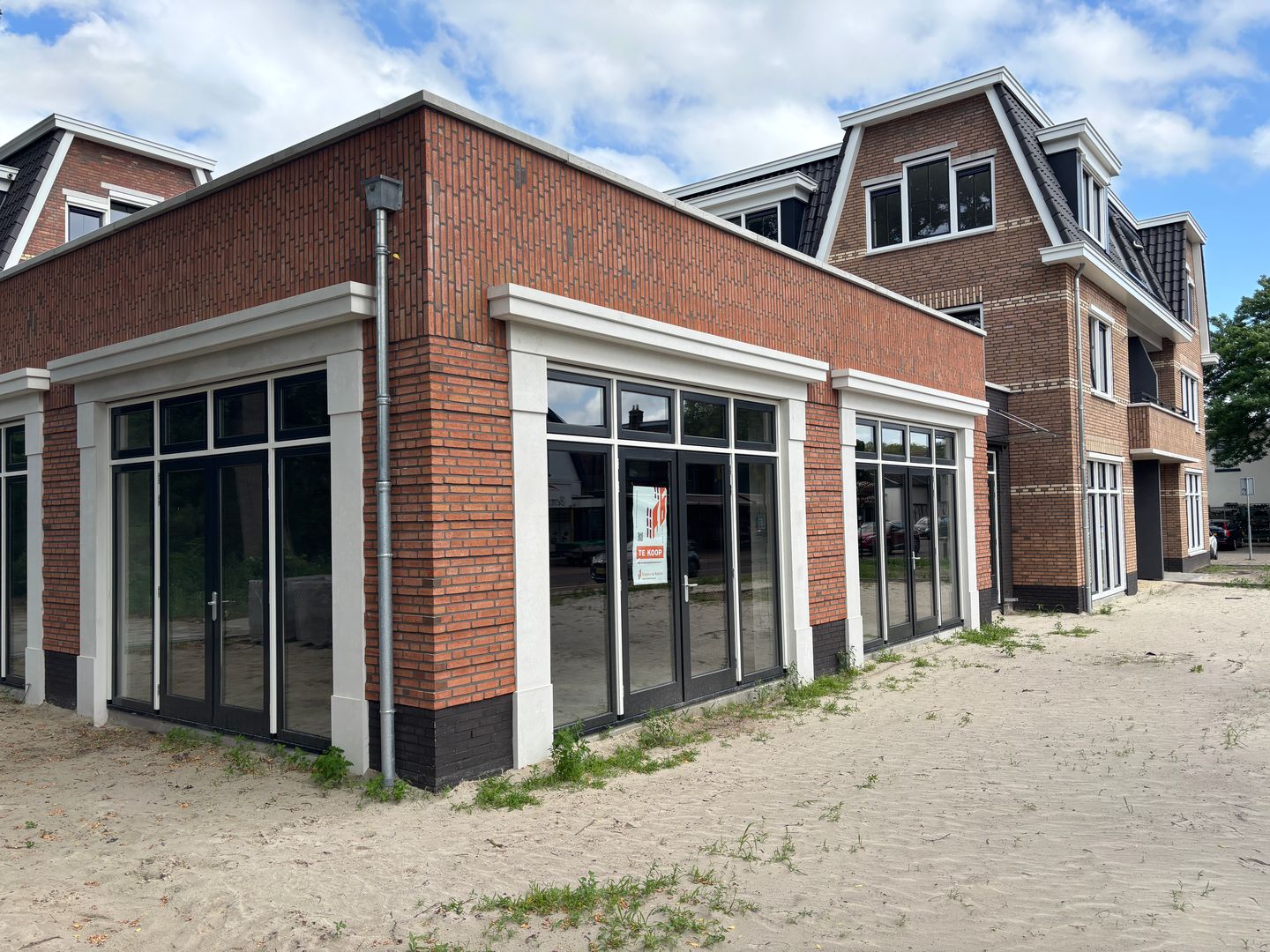 Bekijk foto 3 van Herenstraat / Dr. Willemslaan
