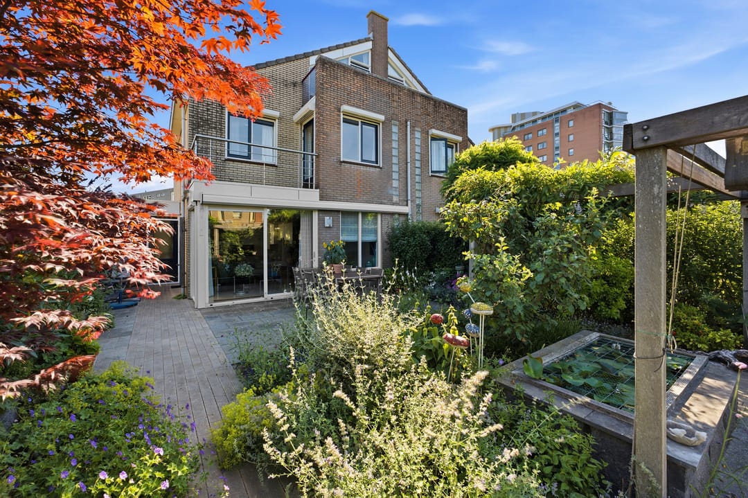 Photo 43 of Clara Wichmannstraat 109