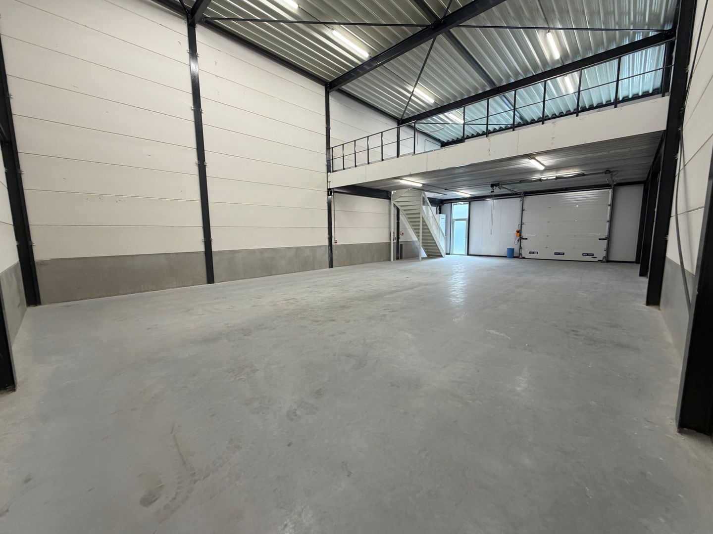 View photo 4 of Innovatieweg 16-D