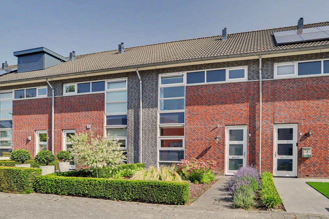Photo 1 of Schoolstraat 5