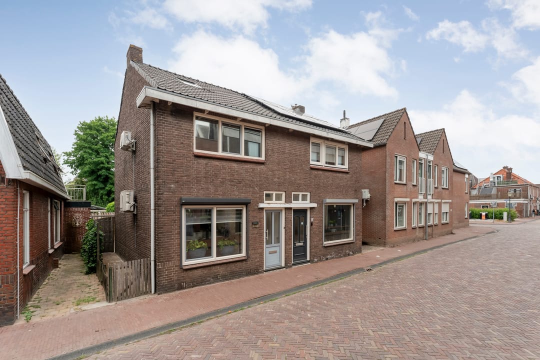 Photo 2 of Spoorhavenstraat 22