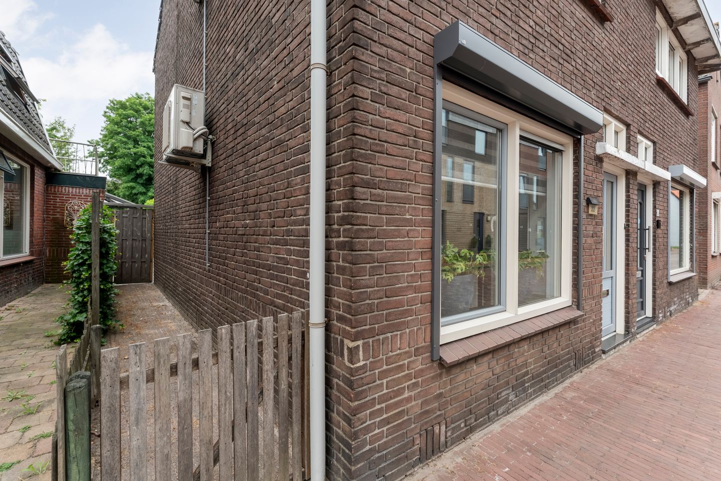 Photo 4 of Spoorhavenstraat 22