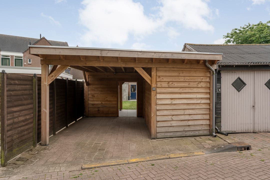 Photo 38 of Spoorhavenstraat 22
