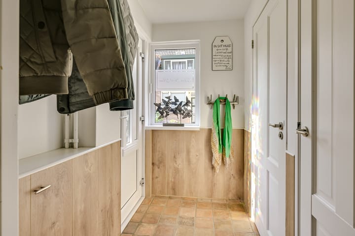 Photo 4 of Wijnbesgaarde 6