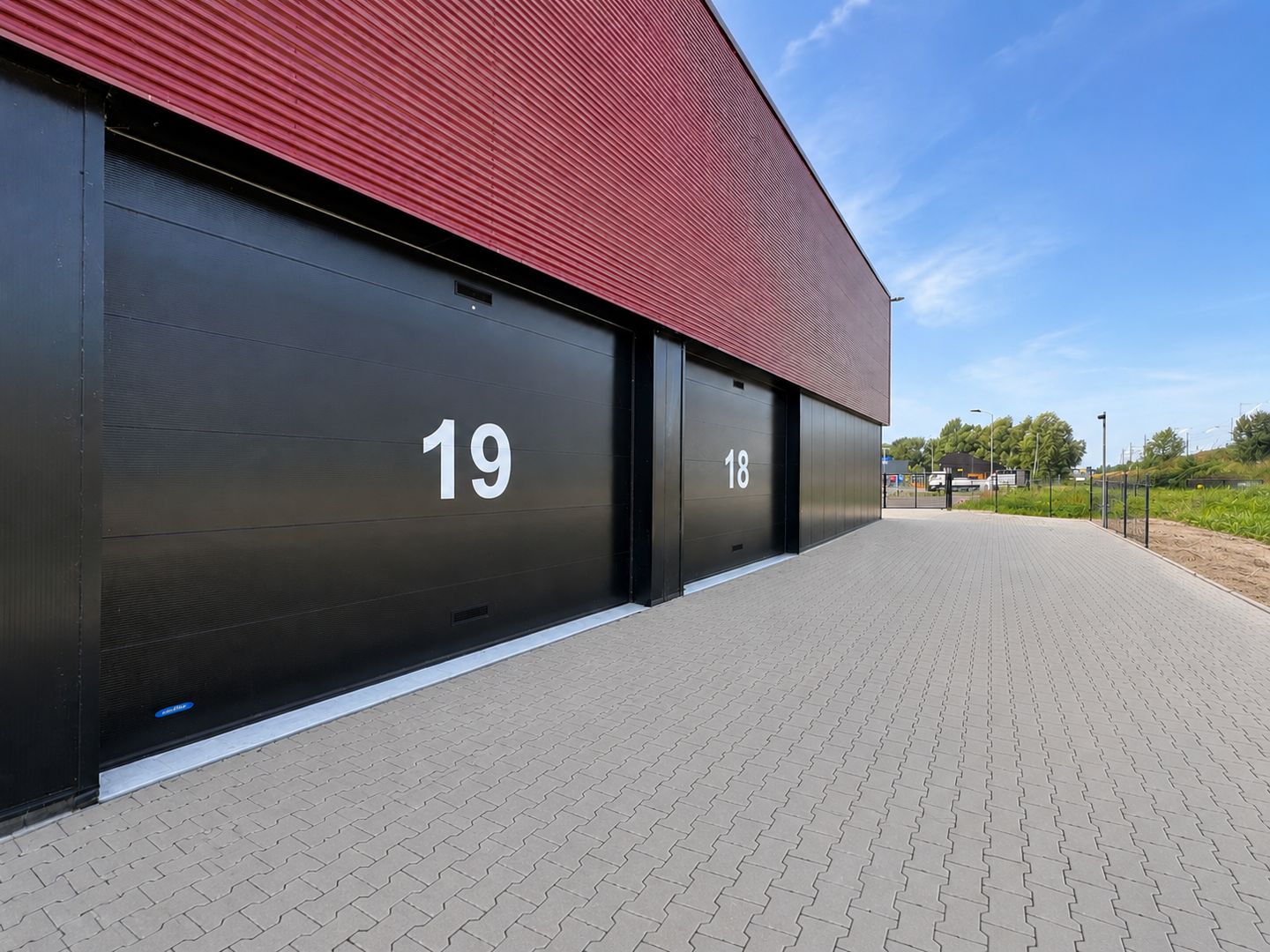 View photo 2 of de Netelhorst 24-19