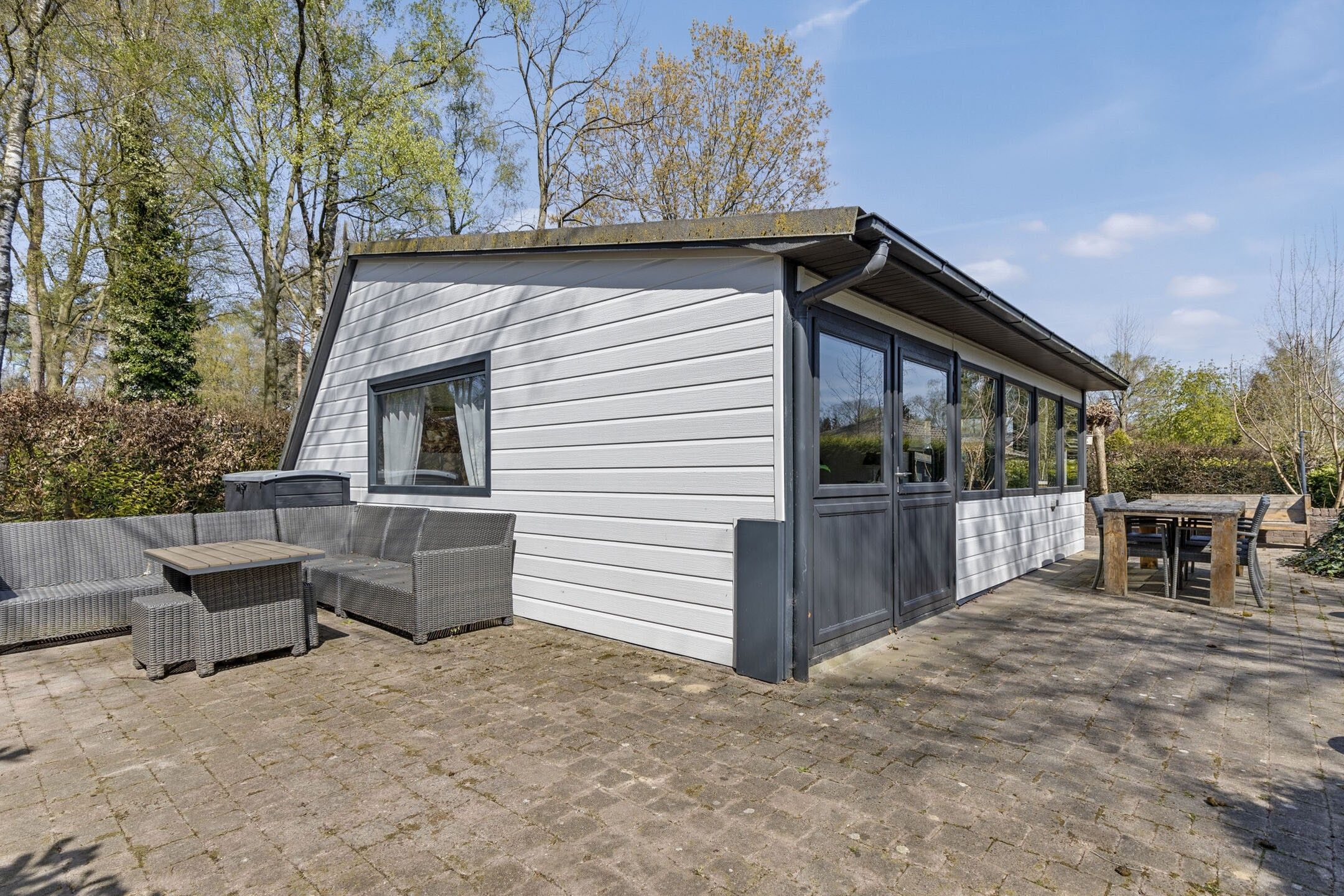 2-bedroom freehold villa in Baarle-Nassau — photo 4 of 5