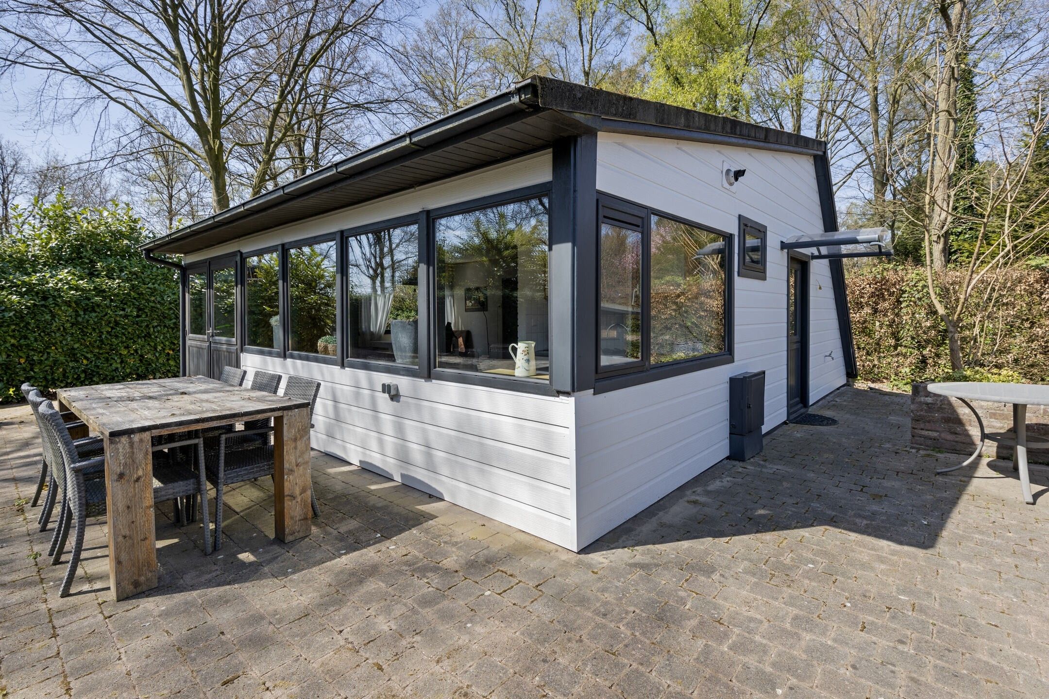 2-bedroom freehold villa in Baarle-Nassau — photo 3 of 5