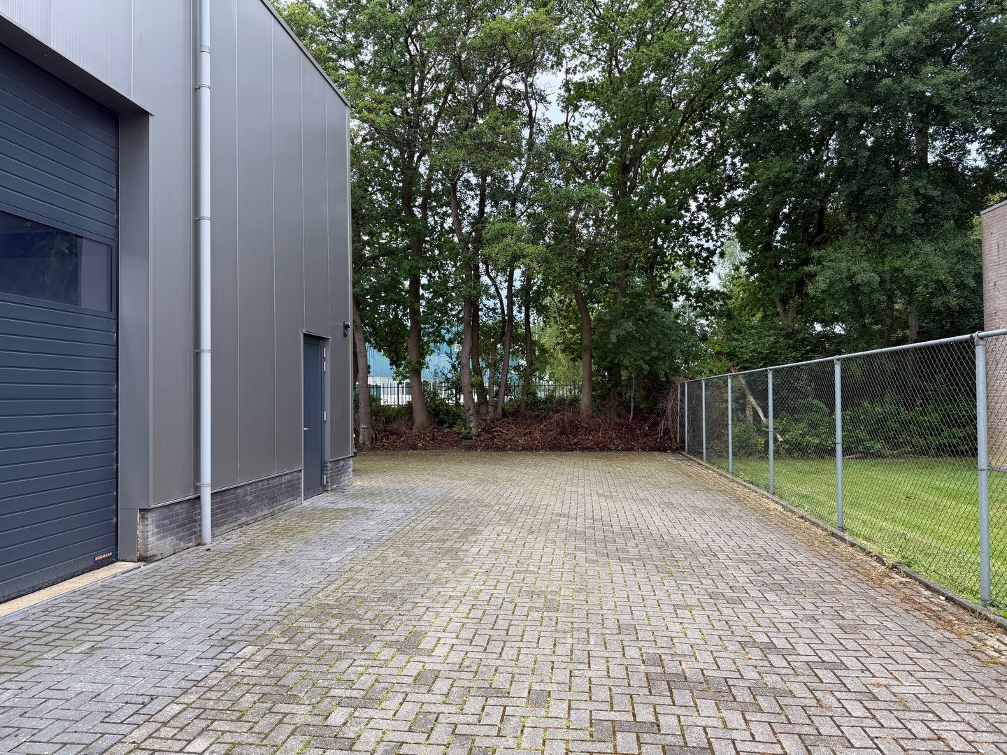 Bekijk foto 2 van Produktieweg 26-C