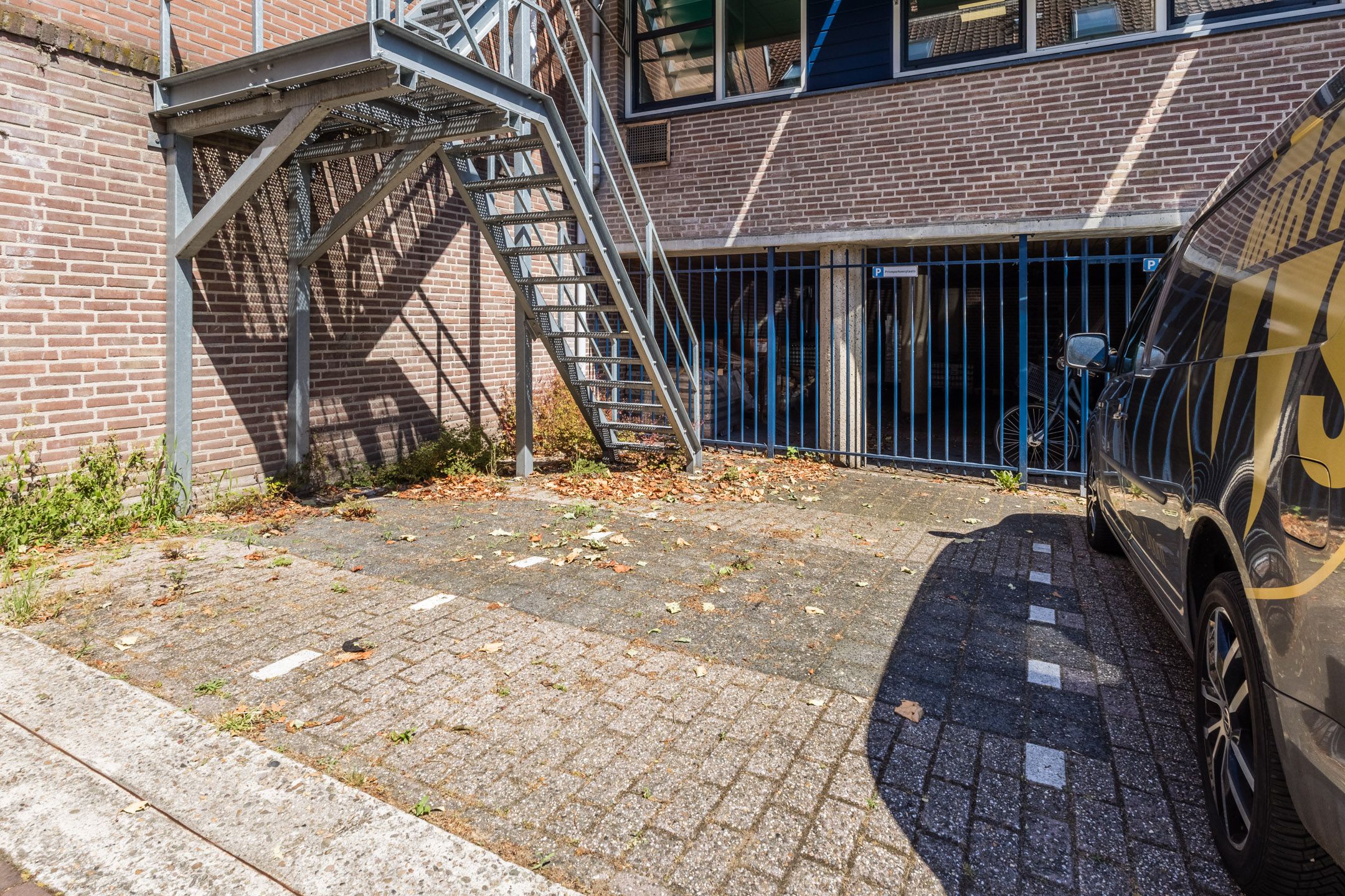 Photo 42 of Van Deventerstraat 10-C