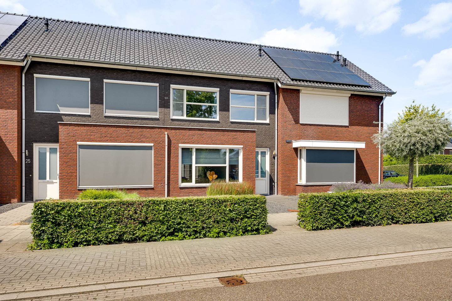 Photo 1 of Montgomerystraat 27