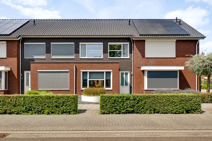 Photo 3 of Montgomerystraat 27