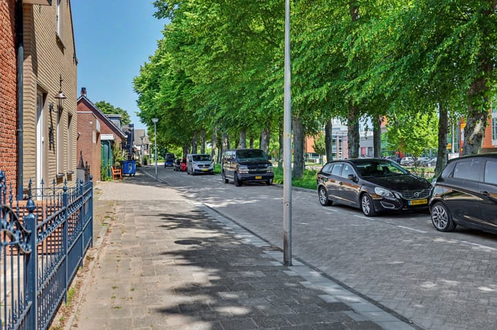 Photo 4 of Havenstraat 69