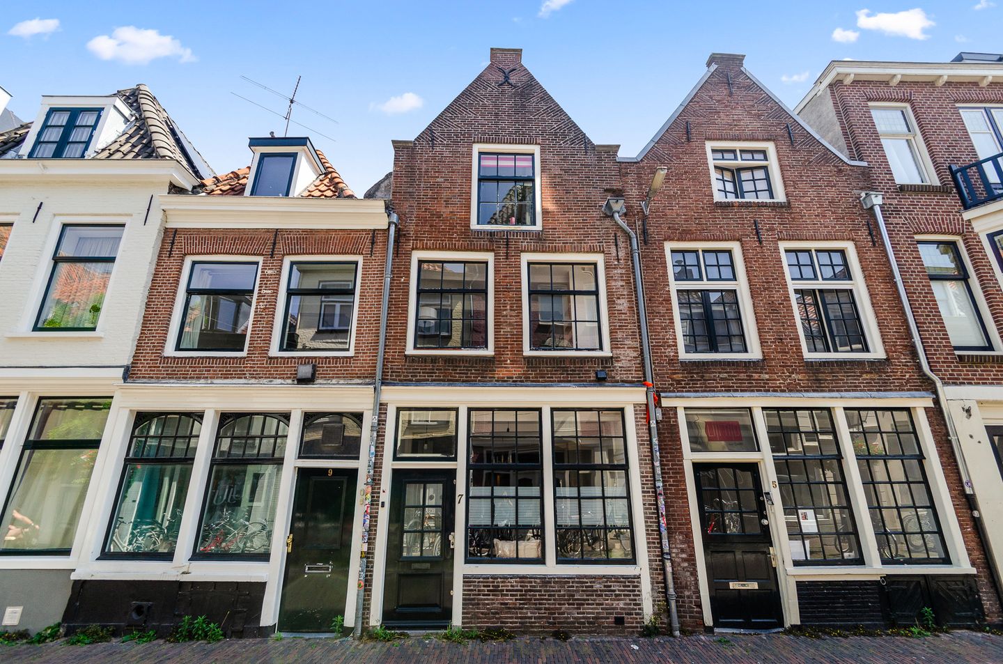 Foto 1 van Predikherenstraat 7