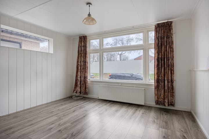 Hoekwoning te koop: Handelskade 5, Noord-Scharwoude