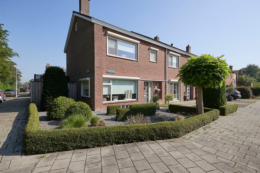 Foto 1 van Voltastraat 2