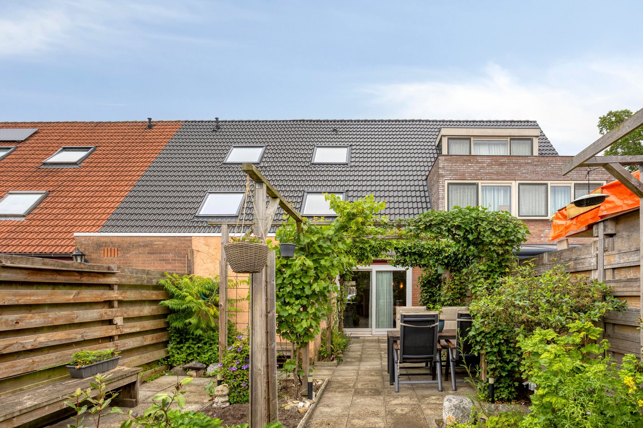 Photo 36 of Bunderstraat 16