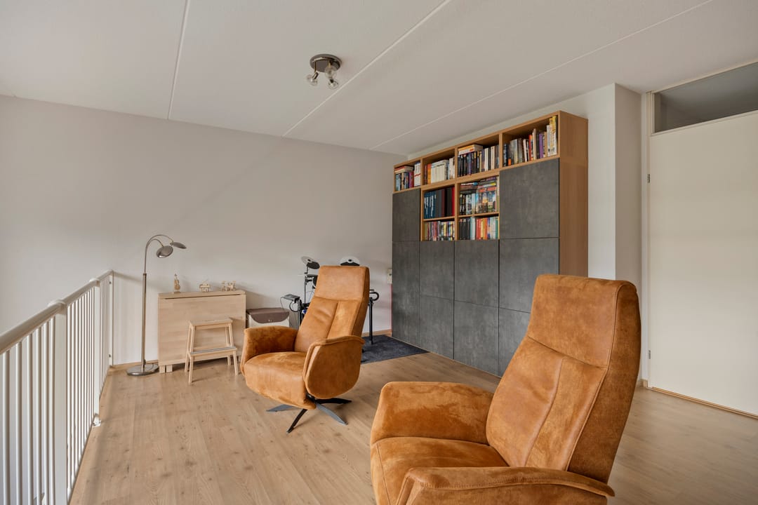 Photo 22 of Koopmanstraat 14