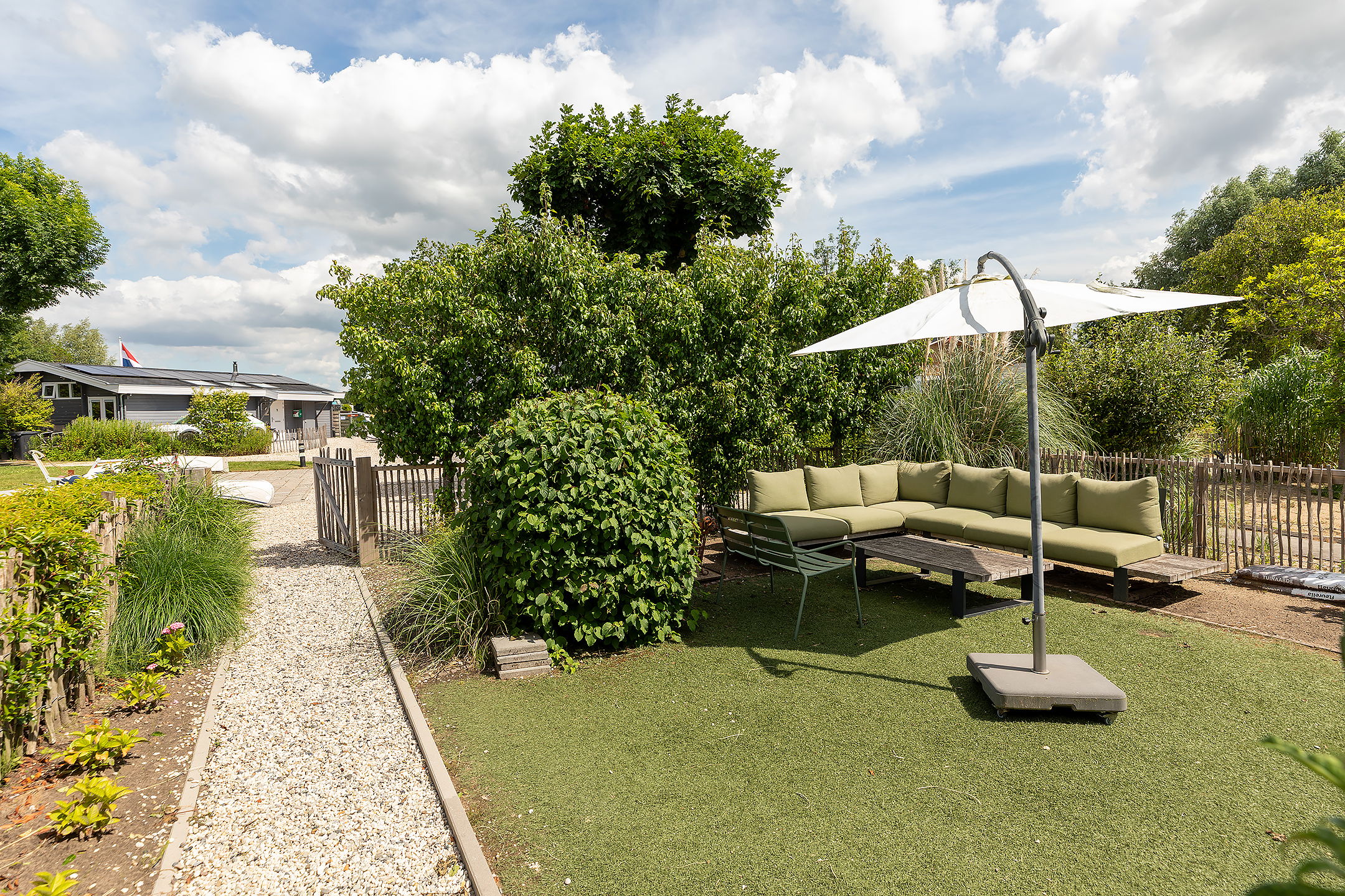 Foto 3 van Nieuw-Loosdrechtsedijk 212-C14