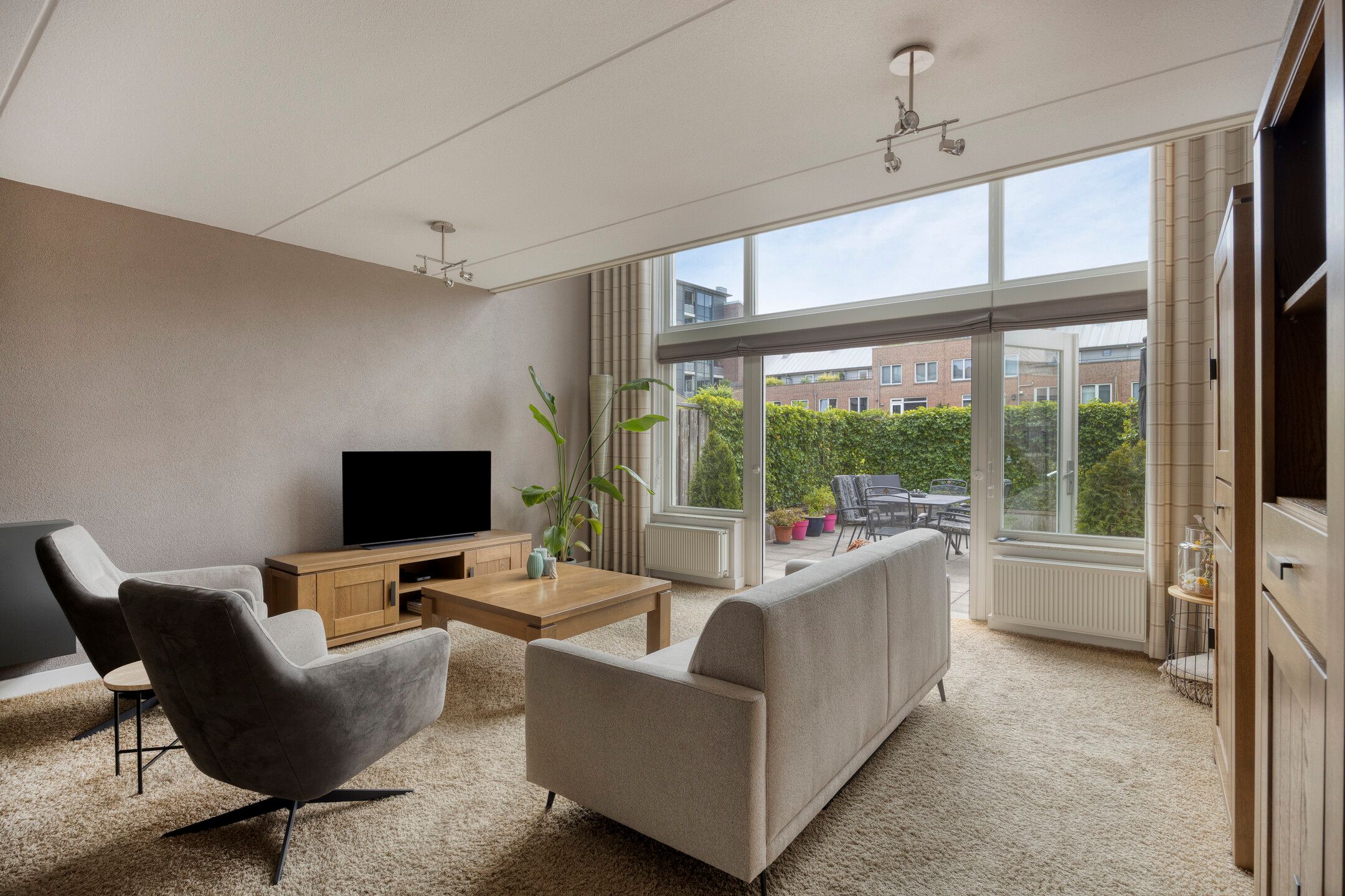 Photo 9 of Koopmanstraat 14