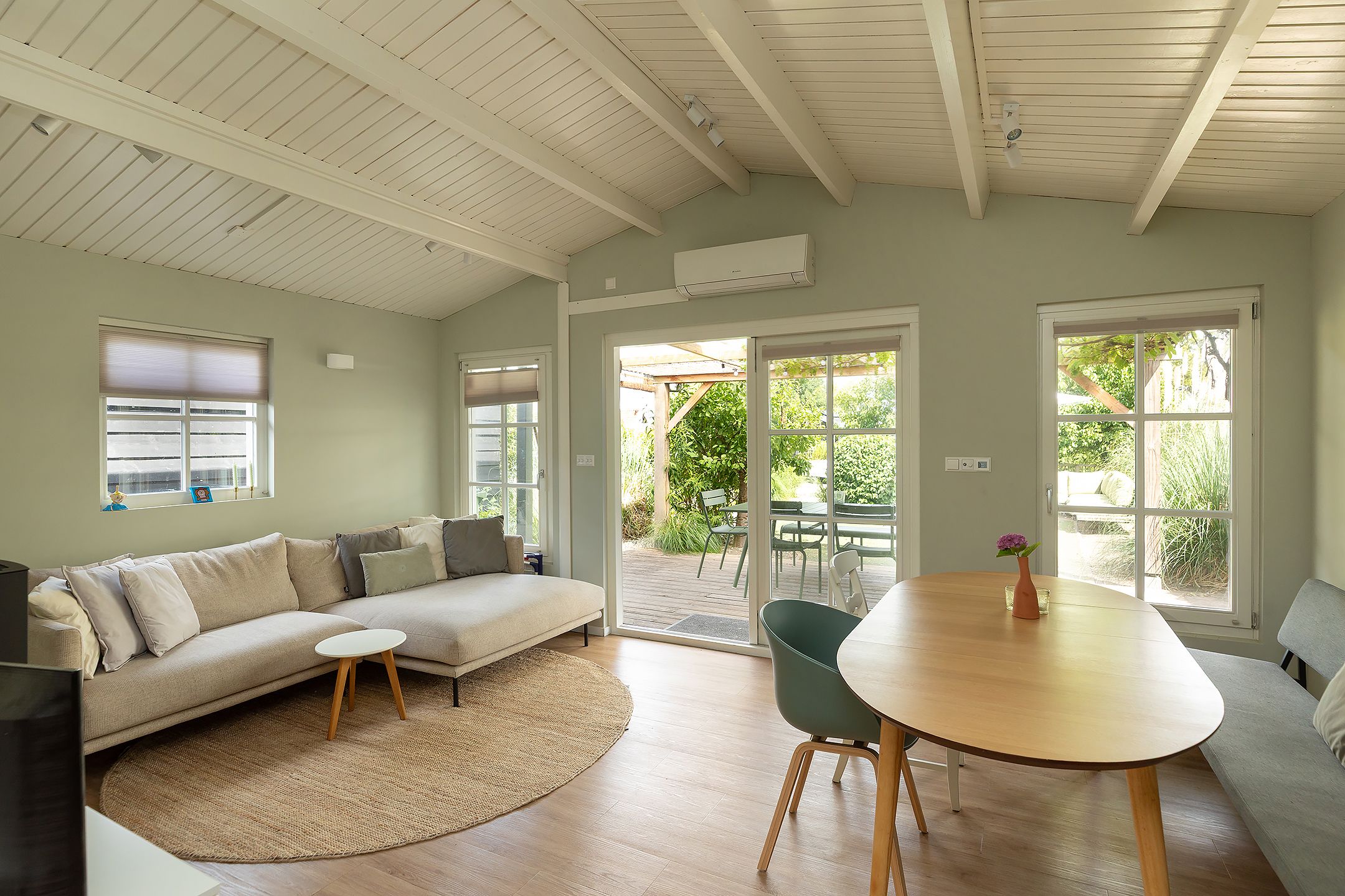 2-bedroom freehold villa in Loosdrecht — photo 2 of 5