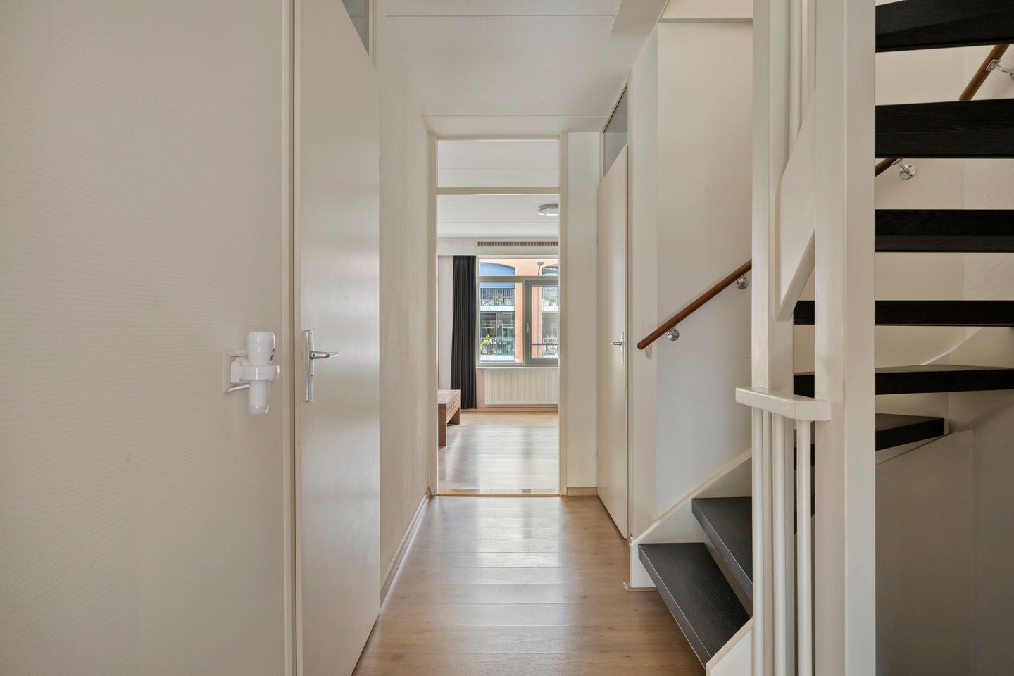 Photo 20 of Koopmanstraat 14