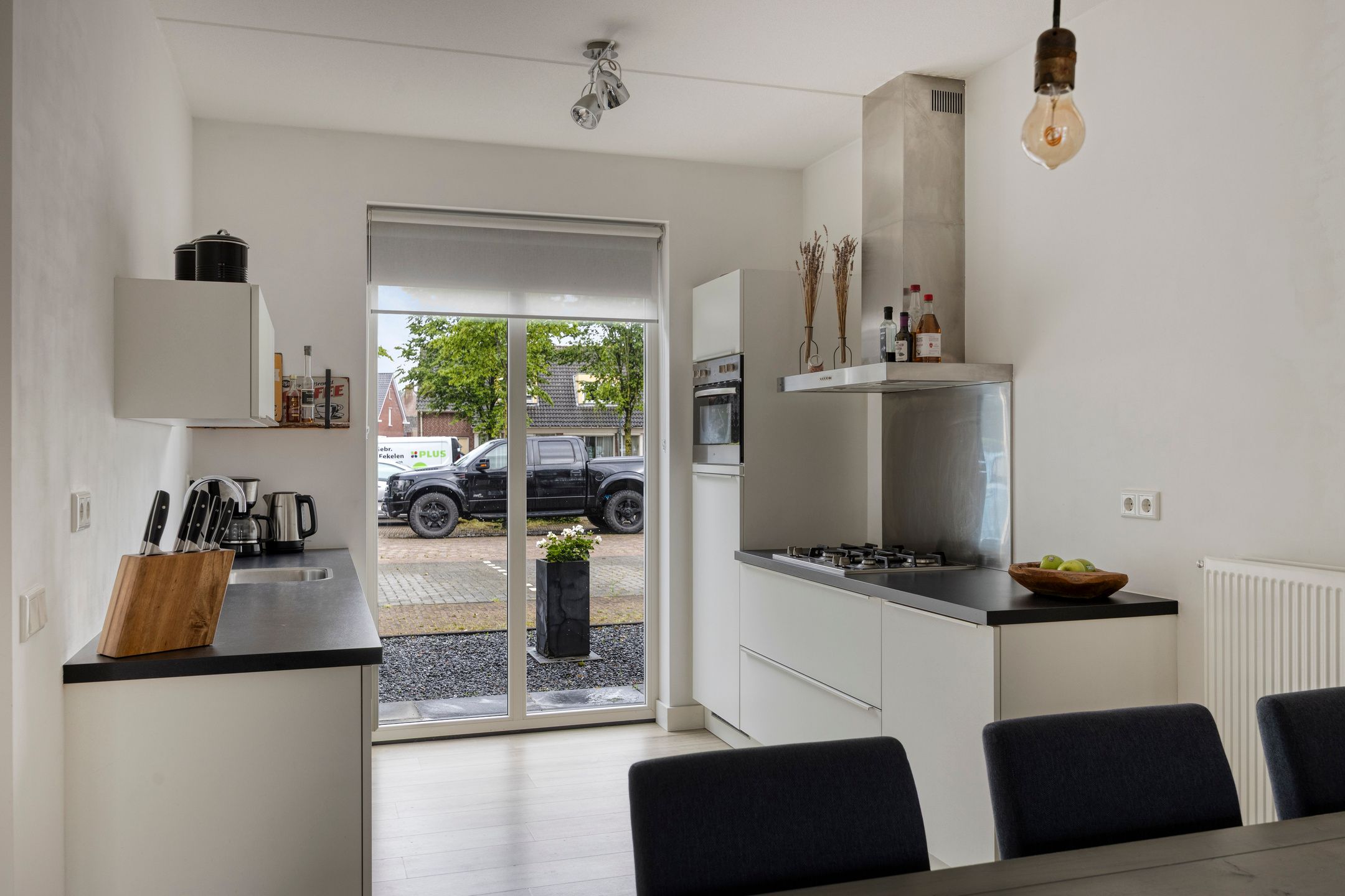 Photo 9 of Poolsestraat 5
