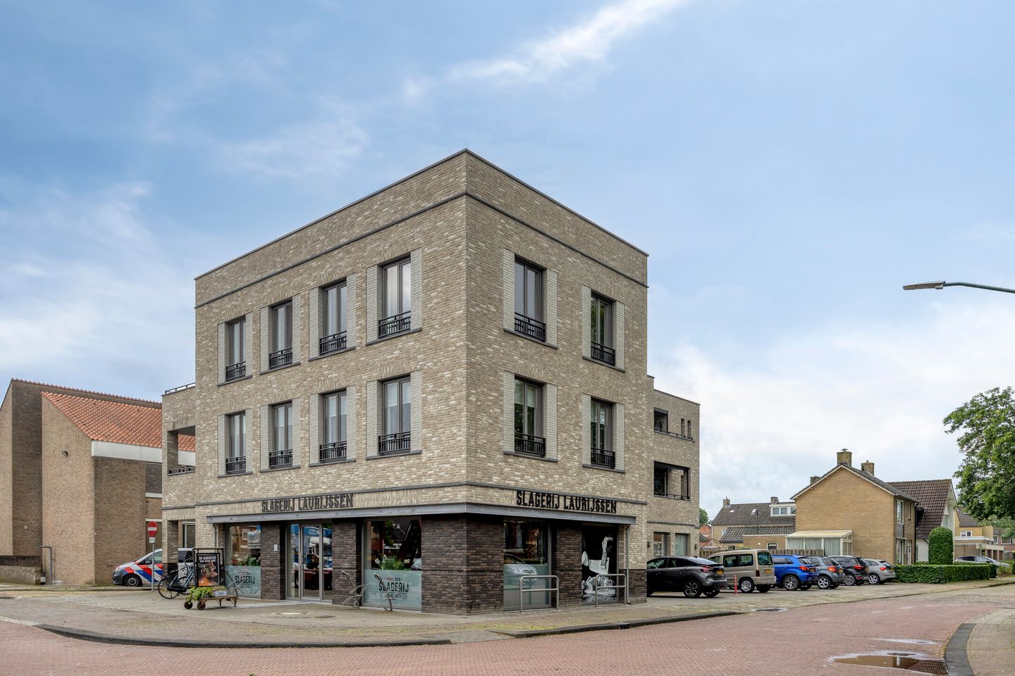 Photo 49 of Poolsestraat 5