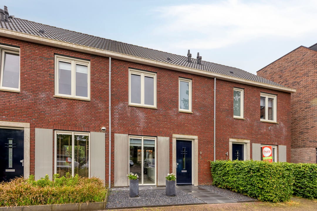 Photo 1 of Poolsestraat 5