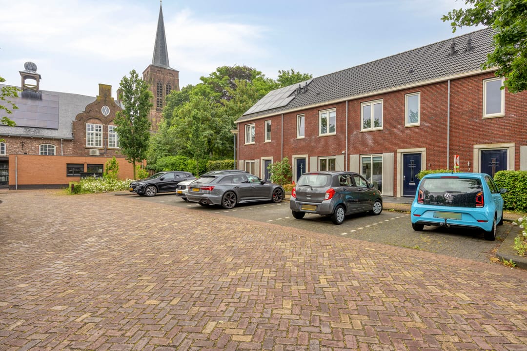 Photo 43 of Poolsestraat 5