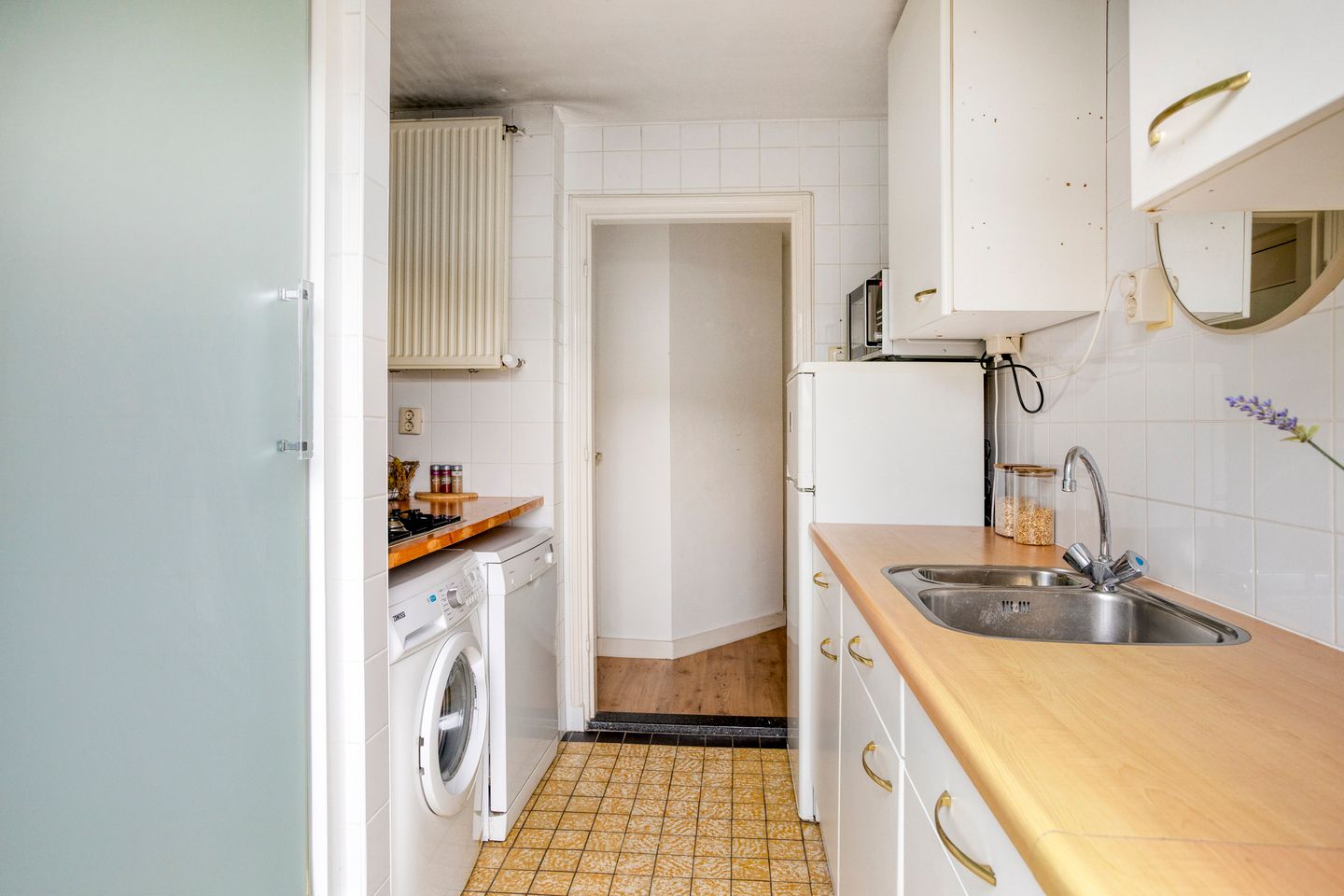 Photo 10 of Peellandstraat 27