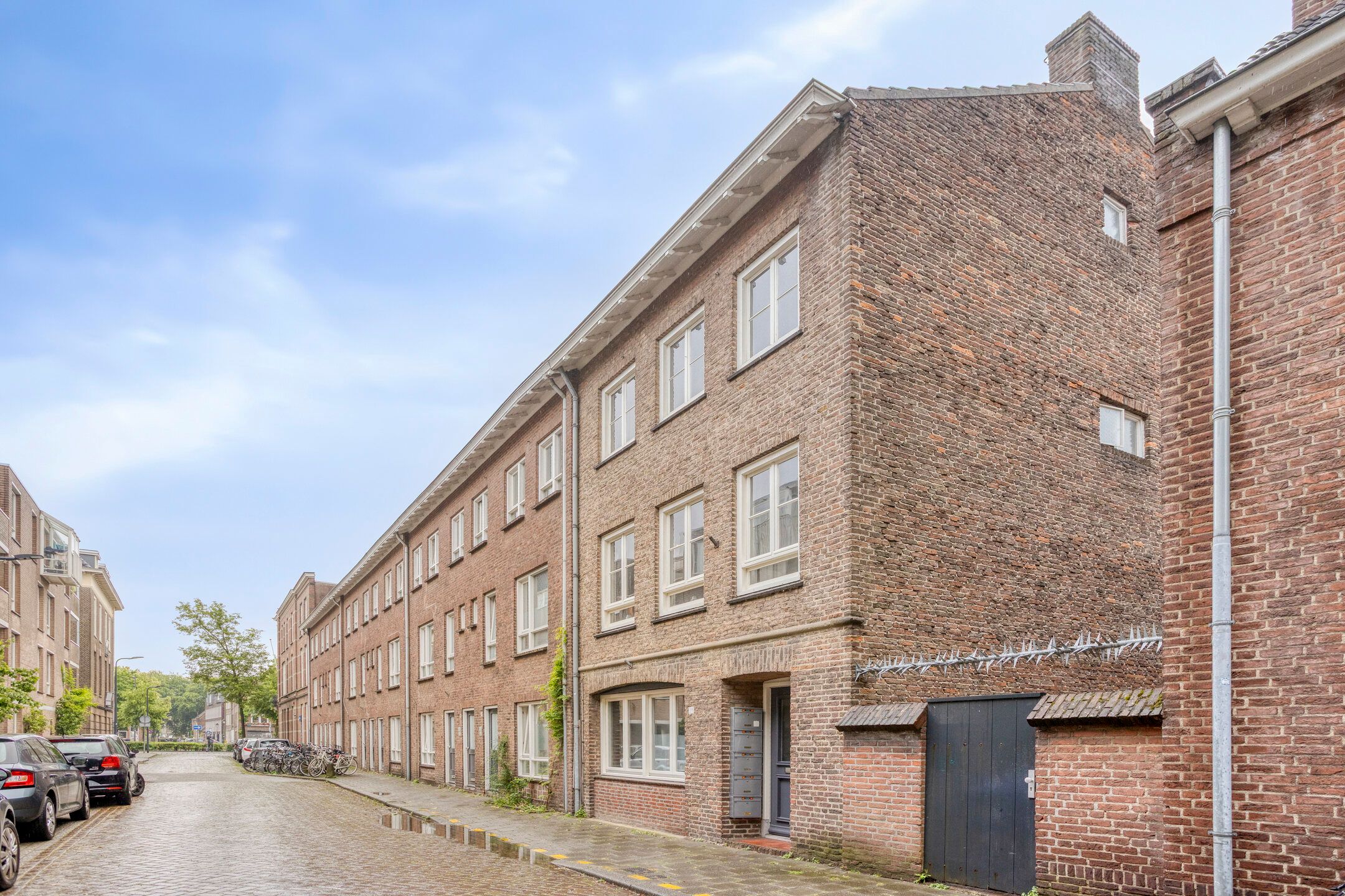Photo 15 of Peellandstraat 27