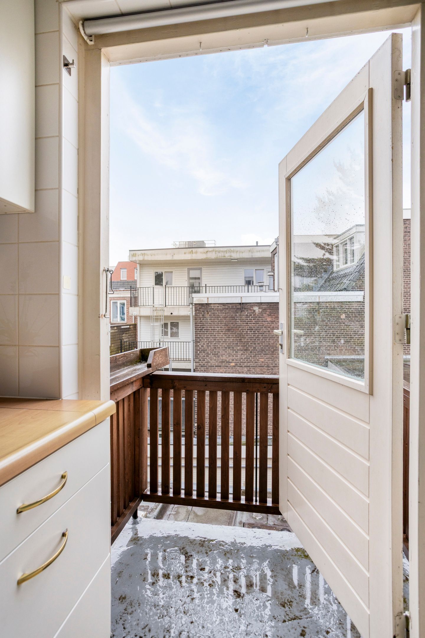 Photo 9 of Peellandstraat 27