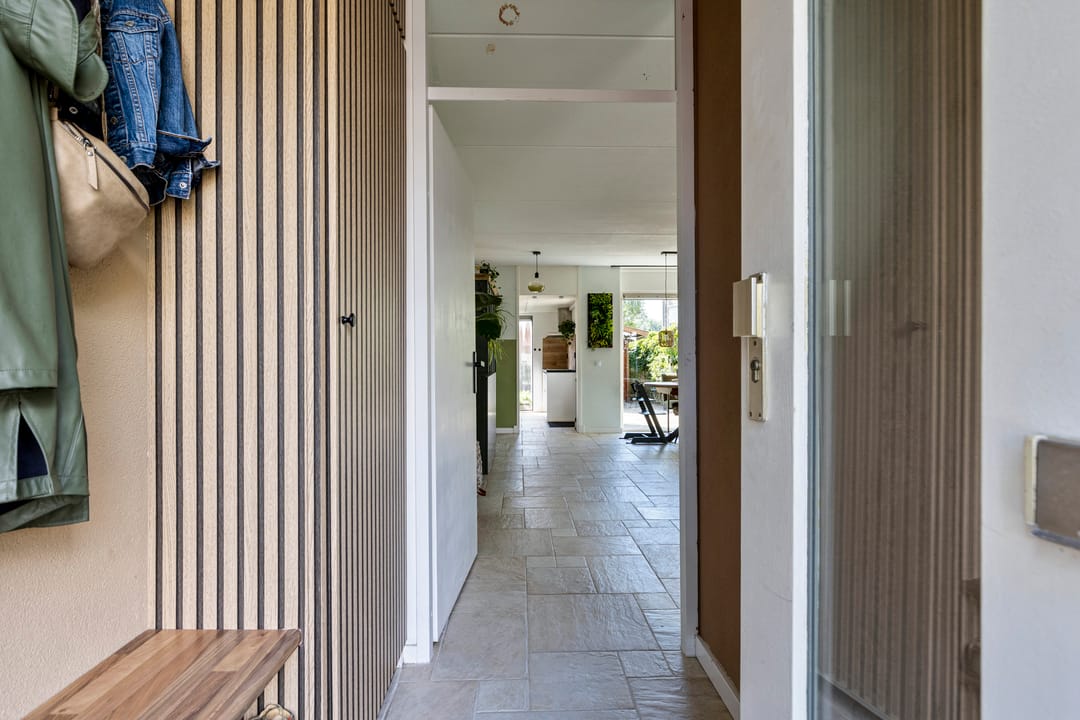 Photo 11 of Krabbelaar 30