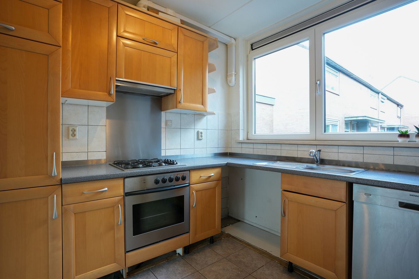 Photo 10 of Erensteinerstraat 22