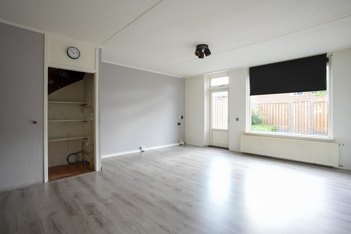 Photo 2 of Erensteinerstraat 22