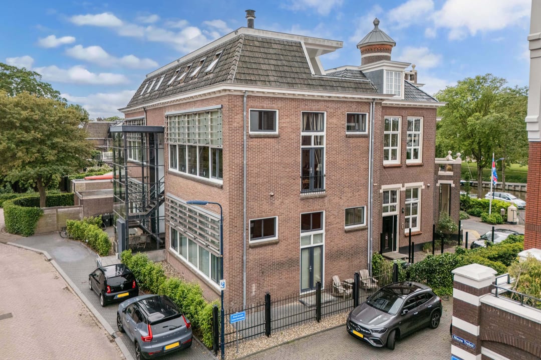 Photo 2 of Oosterstraat 2-A